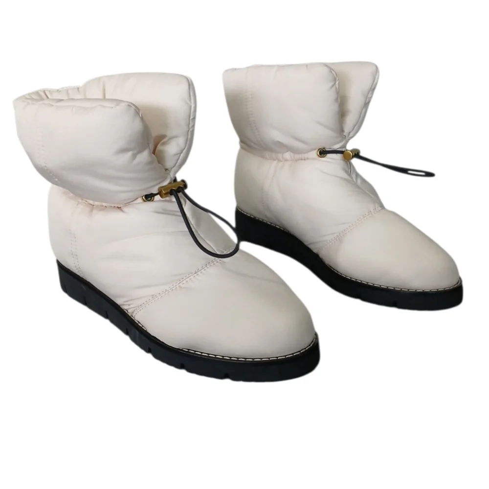 J. Crew Cream Elsa Quilted Puffer Ankle Boots with Toggle Size 7